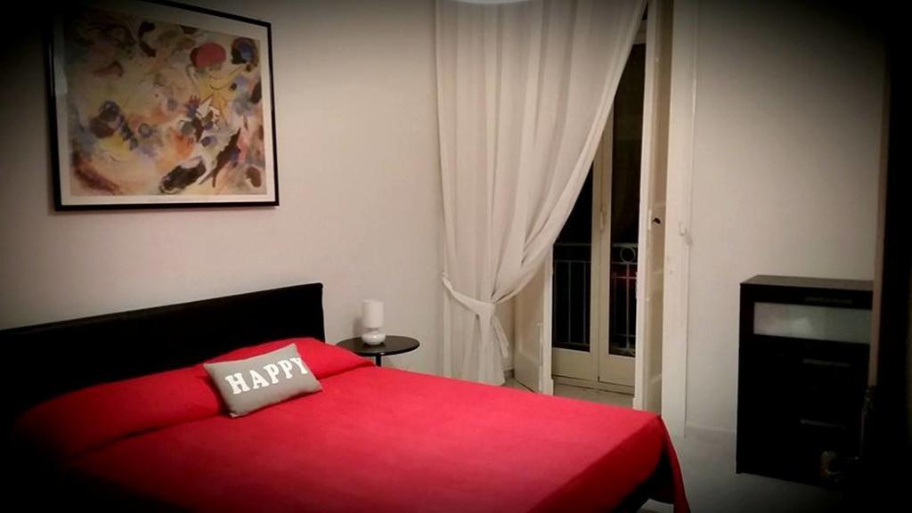 Ferienwohnung Napule Neapel Zimmer foto